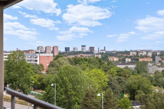 3 rum lägenhet på Harplingegränd 76 3tr Östberga - Älvsjö, Stockholms kommun - bild 3