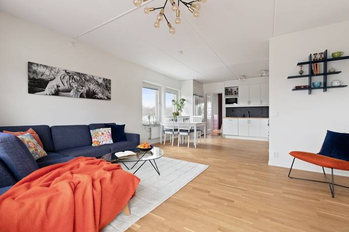 Honnörsgatan 28, Järvastaden, Solna kommun