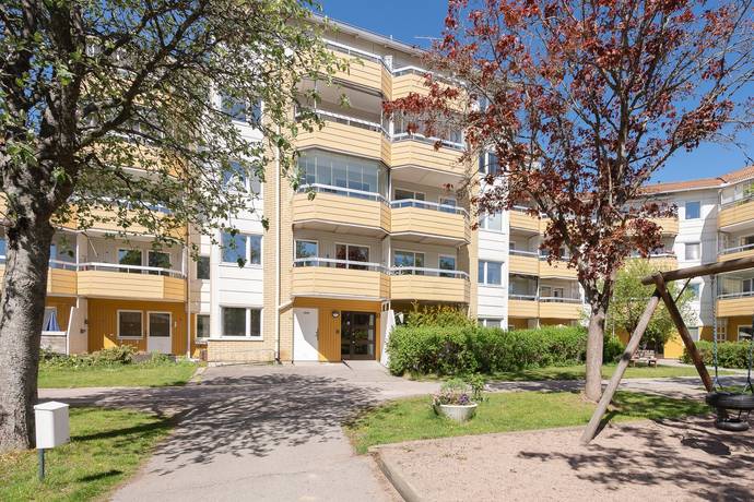 2 rum lägenhet på Luffarbacken 10 Åkersberga, Österåkers kommun - bild 2