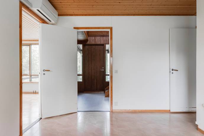 6 rum Gård med jordbruk på Bosjön 101 Lindesbergs kommun - bild 10