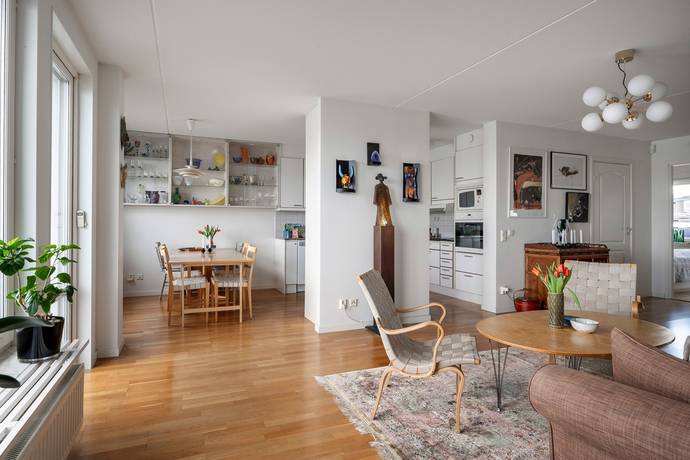 4 rum Lägenhet på Vingårdsgatan 1, högst upp Liljeholmskajen Stockholms kommun - bild 14