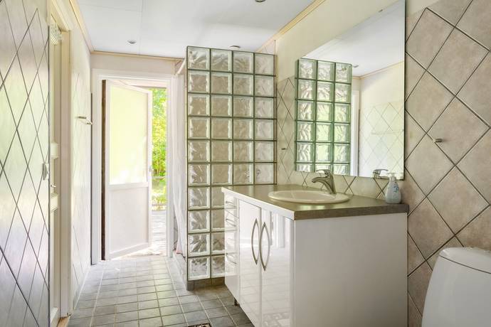 8 rum Villa på Falkstigen 10 Klöxhult Älmhults kommun - bild 27