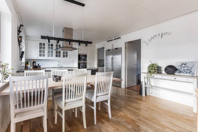 6 rum villa på Rosenlundsvägen 6 Bro/Finnsta, Upplands-Bro kommun - bild 5