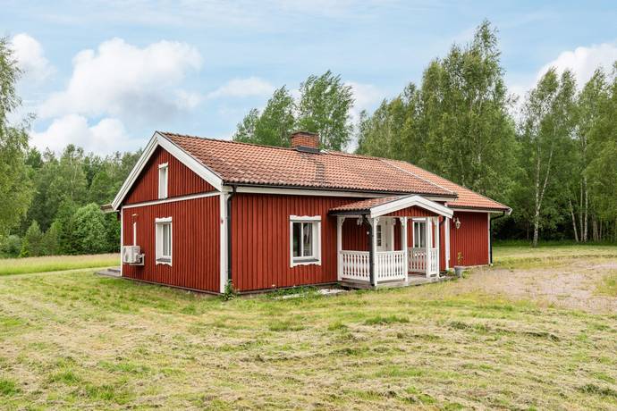villa på Trehörningsängen 2 Finnerödja, Laxå kommun - bild 1
