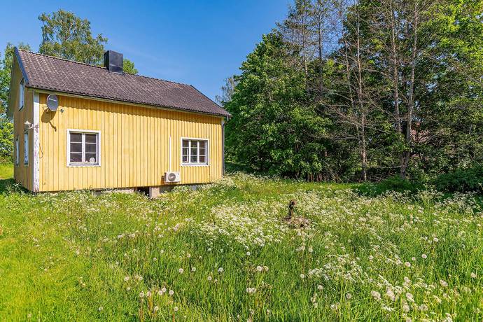 4 rum vinterbonat fritidshus på Billsbro Lillåstugan 1 Vingåker, Vingåkers kommun - bild 1