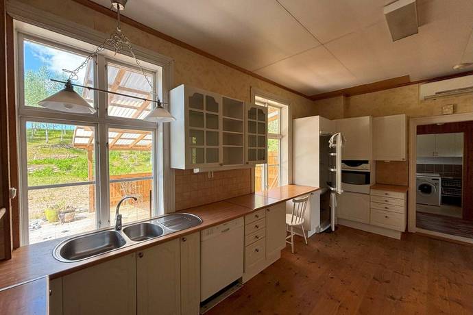 Gård utan jordbruk på Hällahester 1 Hällahester, Eksjö Eksjö kommun - bild 28