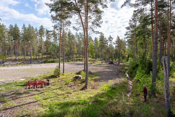 Tomt på BYGGKLAR TOMT INKL. V/A, 5MIN FR. SÖDERKÖPING Söderköpings kommun - bild 4