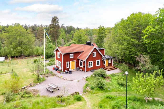 6 rum gård/skog på Högalundsvägen 9 Rödeby, Karlskrona kommun - bild 2