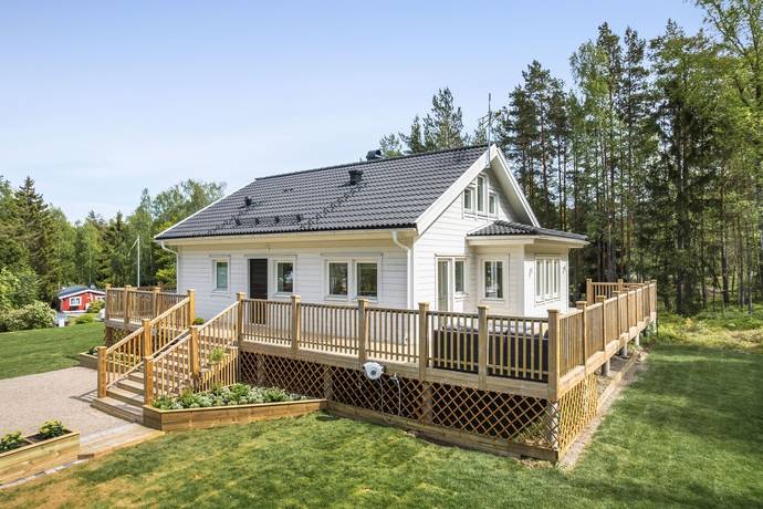 3 rum vinterbonat fritidshus på Ljungvägen 2 Kalkudden, Strängnäs kommun - bild 1