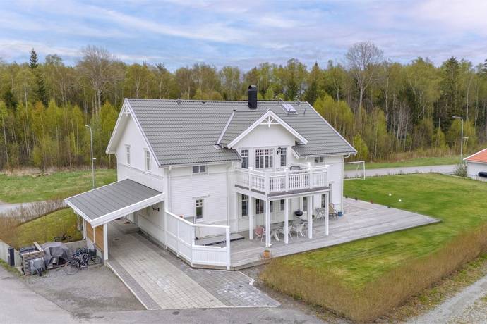 5 rum villa på Torvmossvägen 22 Nykvarn, Nykvarns kommun - bild 1