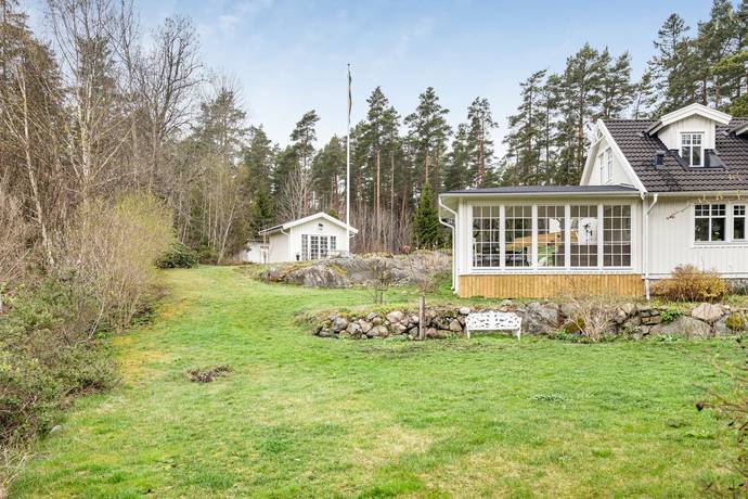 7 rum Villa på Rännilsvägen 13 Grindmossen Österåkers kommun - bild 82