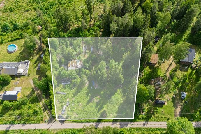 Tomt på Axtorpsvägen 17 Enköpings kommun - bild 1