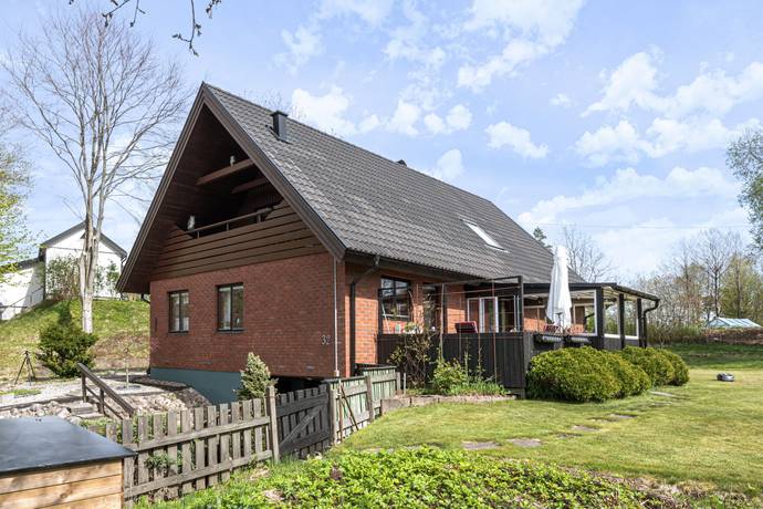6 rum villa på Högavägen 32 Viskafors, Borås kommun - bild 1