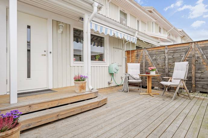 Björkvallavägen 77A, Centralt, Upplands Väsby kommun