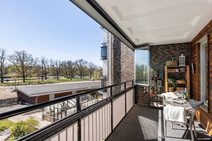 3 rum lägenhet på Södra Grev Rosengatan 56B Slussen, Örebro kommun - bild 2