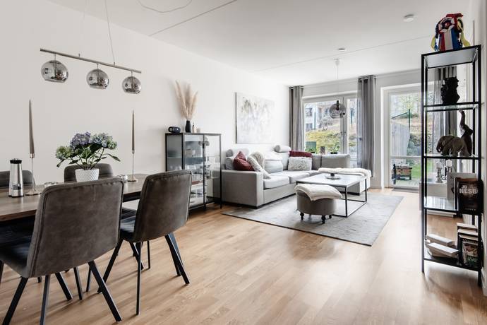 2 rum lägenhet på Dansbanevägen 3 Centralt, Österåkers kommun - bild 2