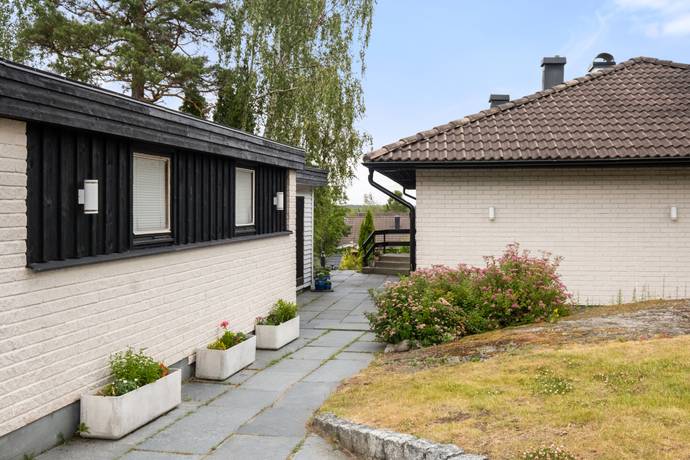 7 rum villa på Flåhackebacken 70 Tyresö, Tyresö kommun - bild 3