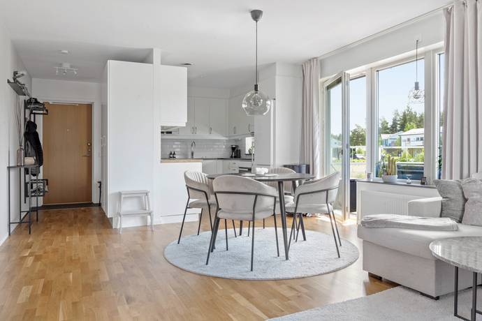 2 rum Lägenhet på Rudsjövägen 19 Kallfors Södertälje kommun - bild 1