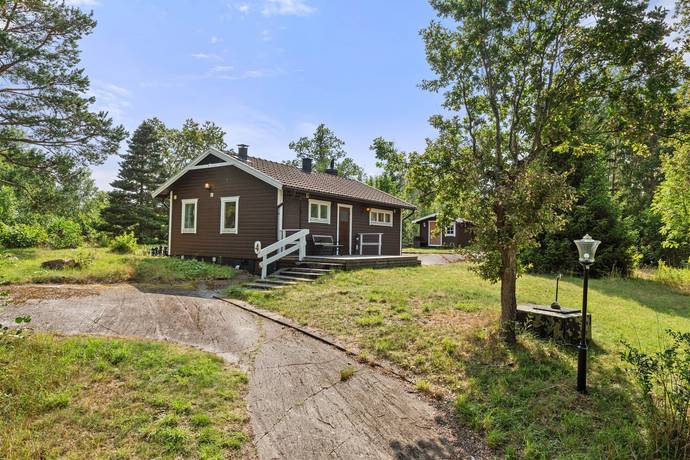 3 rum fritidshus på Ekängsvägen 4 Spillersboda, Norrtälje kommun - bild 1