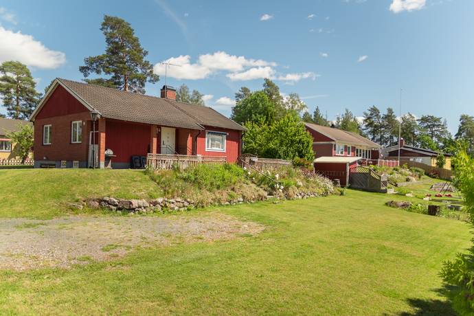 4 rum villa på Tallstigen 2 Valla, Katrineholms kommun - bild 1