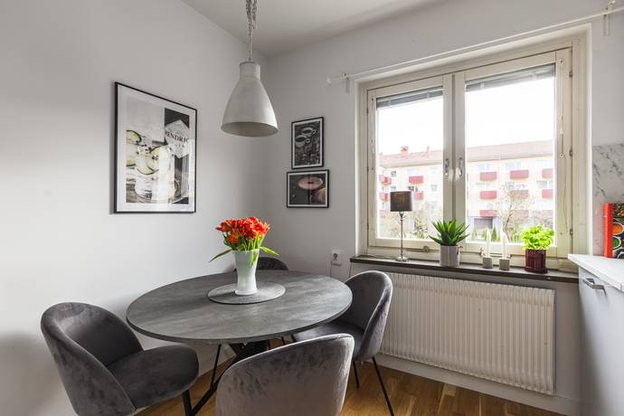 2 rum lägenhet på Heljestrandsgatan 8B Norr, Eskilstuna kommun - bild 3
