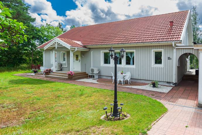 6 rum villa på Norrövägen 11B Norrö, Österåkers kommun - bild 3
