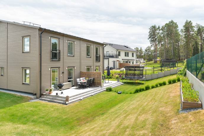 6 rum Par-/kedje-/radhus på Oxelstamsvägen 6B Skölsta Uppsala kommun - bild 28