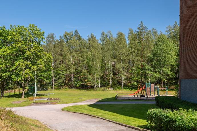 2 rum lägenhet på Oxhagsvägen 3d Nyhem, Finspångs kommun - bild 2