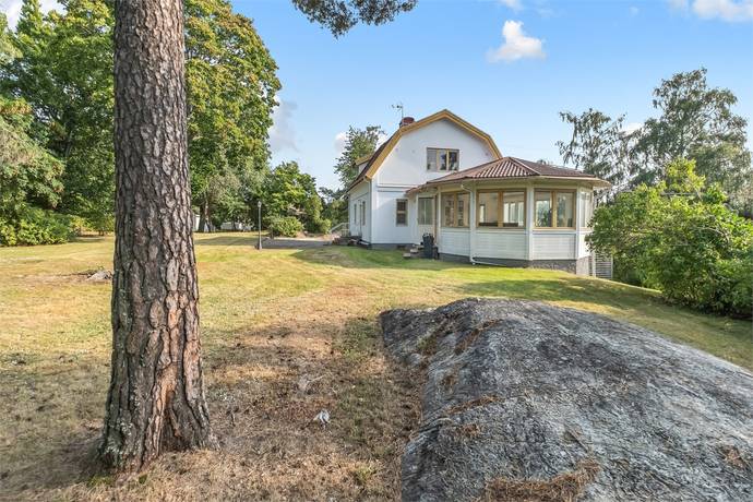 6 rum Villa på Aklejavägen 4 Stuvsta Huddinge kommun - bild 36
