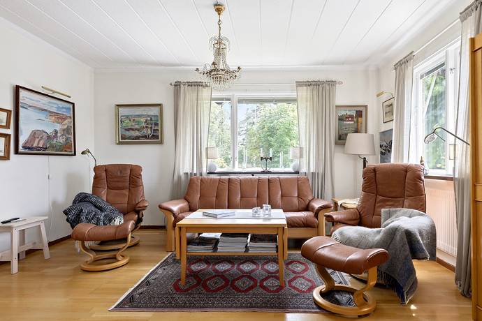 4 rum villa på Frödingsvägen 19 Götetorp/Gunnarskär, Hammarö kommun - bild 4