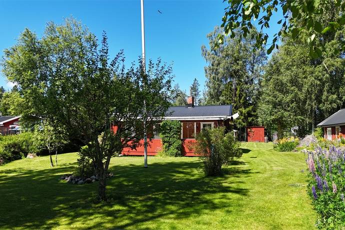 3 rum fritidshus på Vattharsvägen 9 Hamrångebygden, Gävle kommun - bild 1