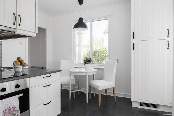 4 rum Villa på Skogabygatan 34 Centralt Öster Halmstads kommun - bild 10