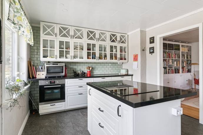 7 rum Villa på Norra Bondevägen 30 Huddinge kommun - bild 9