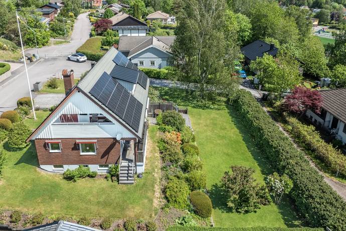 6 rum villa på Smedjebacken 21 Älvängen, Ale kommun - bild 2