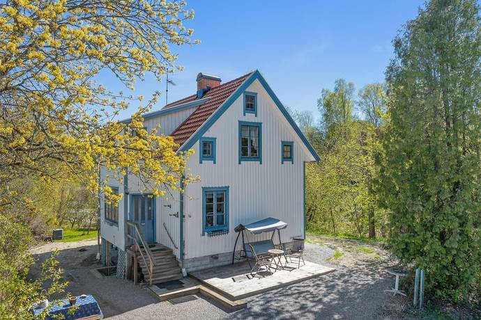 Bangårdsvägen 1, Centralt, Munkedals kommun