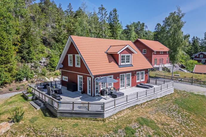 6 rum Villa på Fredriksborg 26B Västerhaninge Haninge kommun - bild 1