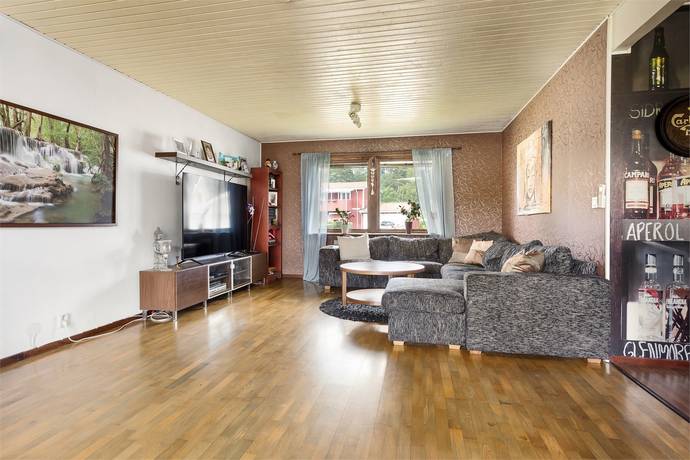 7 rum Villa på Mästaregatan 17 Kungsörs kommun - bild 22