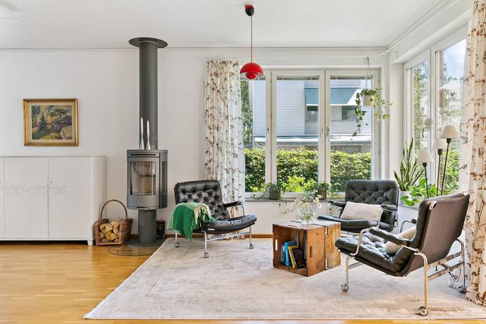 7 rum Villa på Maj Brings Väg 17 Sköndal - Lilla Sköndal - Konstnärstaden Stockholms kommun - bild 6