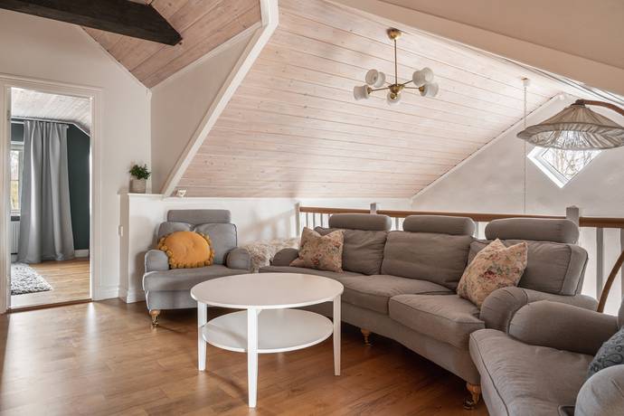 7 rum Villa på Tuna 46 Enhörna Södertälje kommun - bild 21