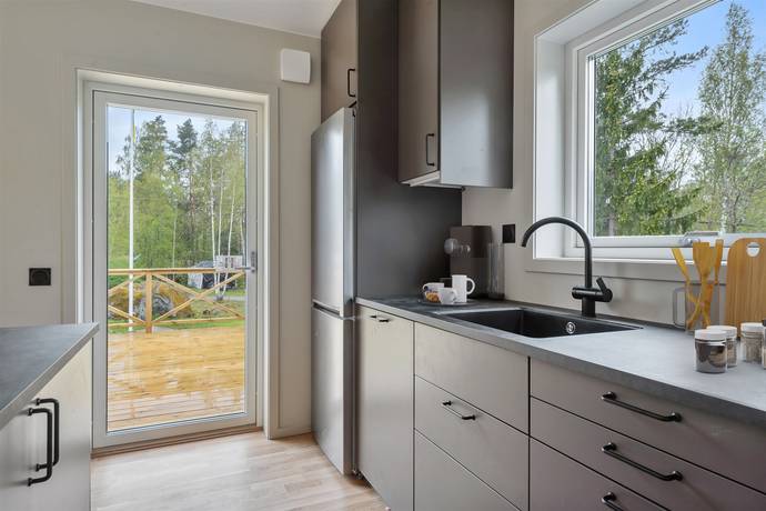 4 rum Vinterbonat fritidshus på Vreta ängsväg 3 Frötuna Norrtälje kommun - bild 7