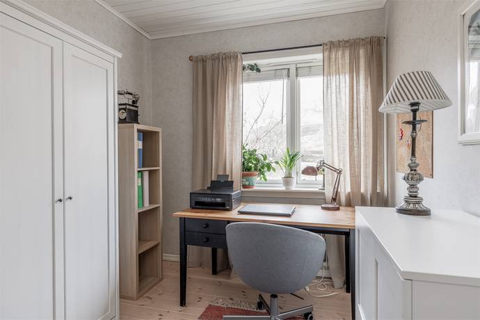 6 rum Vinterbonat fritidshus på Tinderedsvägen 8 Helgenäs Västerviks kommun - bild 15
