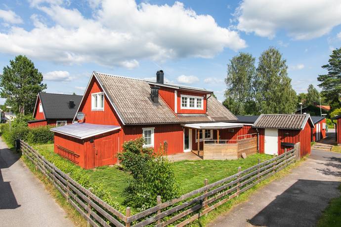 5 rum villa på Longbergsvägen 8 Årsunda, Sandvikens kommun - bild 1