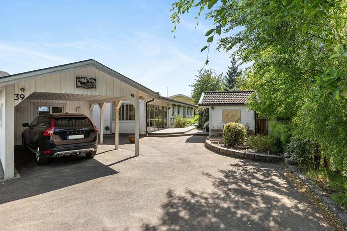 7 rum Villa på Skogsvägen 39 Mölnlycke Härryda kommun - bild 2