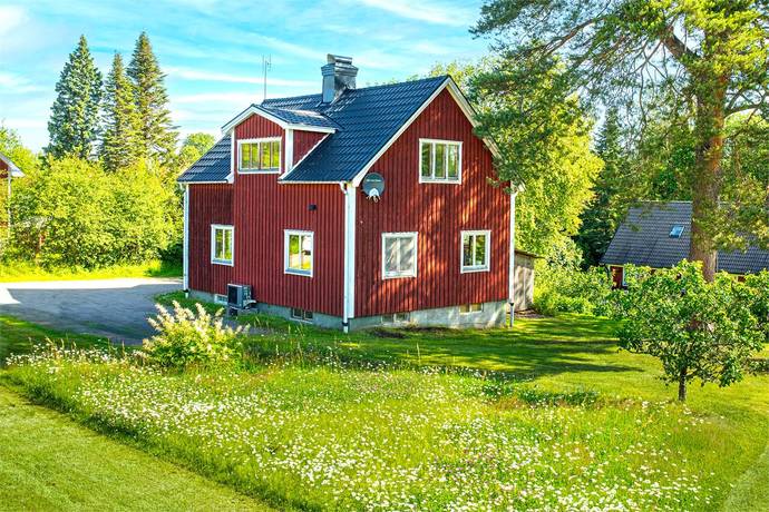 4 rum villa på Norralavägen 46 Vågbro, Söderhamns kommun - bild 1