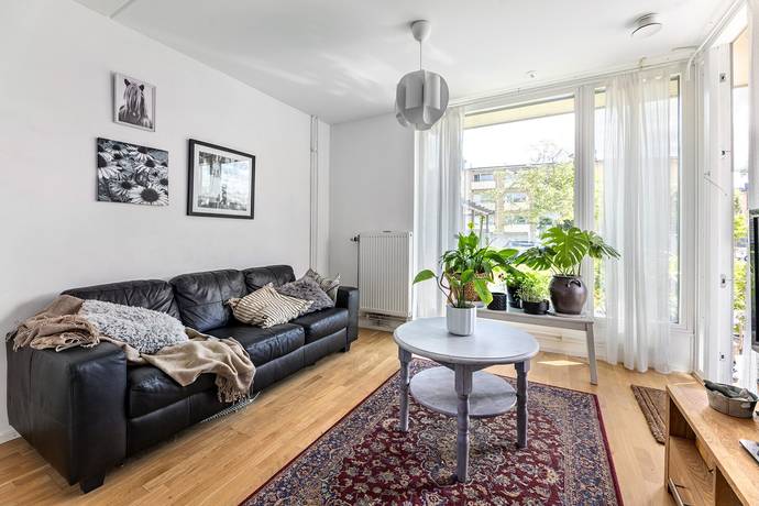 3 rum lägenhet på Harpsundsvägen 80A Högdalen, Stockholms kommun - bild 2