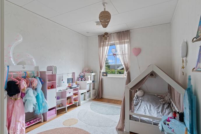 4 rum Radhus på Norrbackavägen 2A Torpa Kungsörs kommun - bild 17