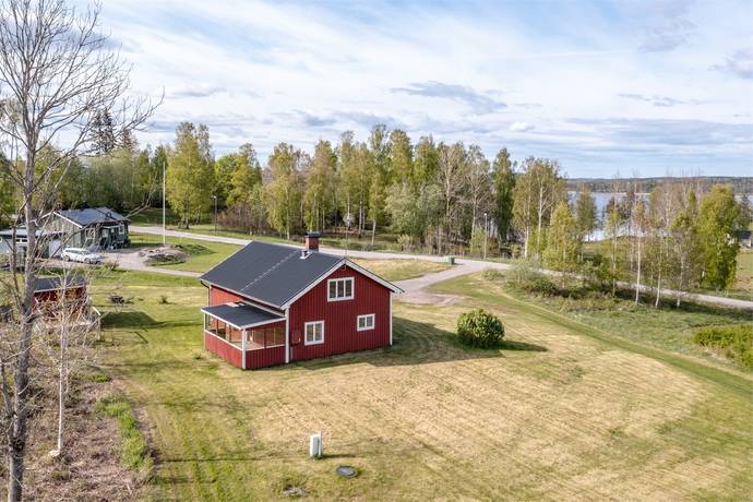 4 rum Vinterbonat fritidshus på Rud Byggningen Säffle kommun - bild 2