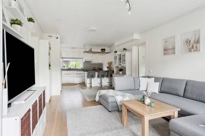 3 rum lägenhet på Husmansgatan 8B Glasberga Sjöstad, Södertälje kommun - bild 2