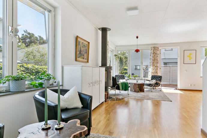 7 rum Villa på Maj Brings Väg 17 Sköndal - Lilla Sköndal - Konstnärstaden Stockholms kommun - bild 11