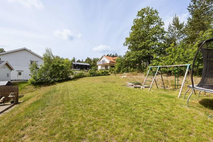 5 rum Villa på Rosendalsvägen 28 Stallarholmen Strängnäs kommun - bild 33
